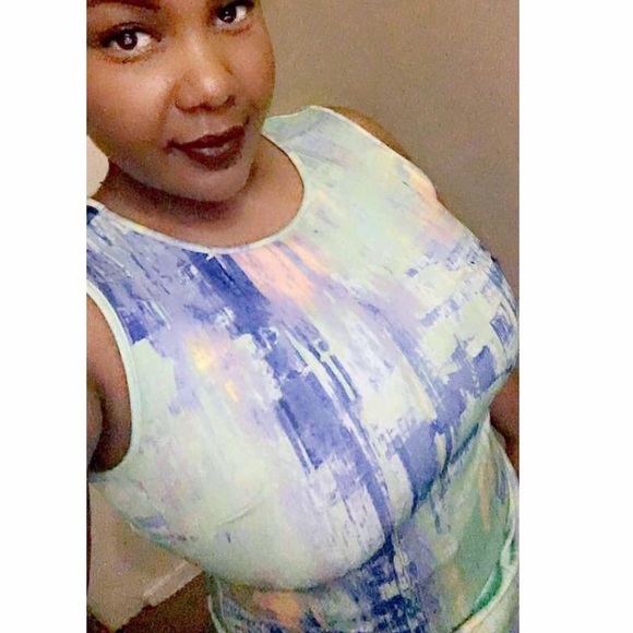 Green Blue Mesh Dress - Picture 2 of 10